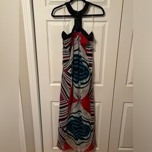 Size large, women’s dress.